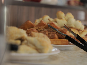 Отель Grand Turon Plaza