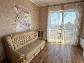 Квартира Видовая двухкомнатная Люкс с балконами на Набережной Ялты