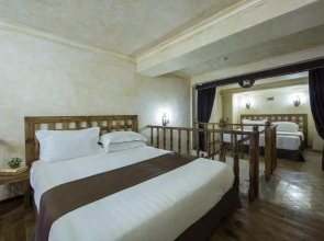 Отель Кавказ