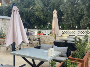 Отель Serenity Suit