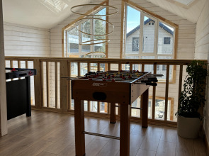 Частный дом Традиция отдыха - дом у озера c баней и купелью