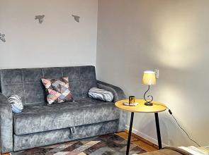 Апартаменты в тихом районе на восьмом этаже