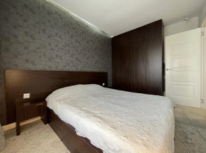 Апарт-отель Самые лучшие апартаменты на первой береговой линии