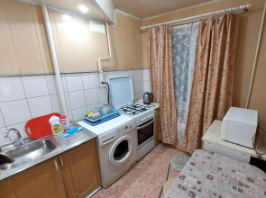 Квартира трёхкомнатная просторная (вместимость до 11 чел.) с изолированными комнатами в центре города