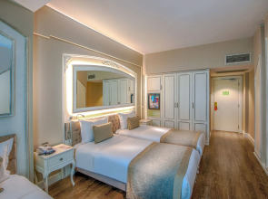 Отель Yasmak Sultan