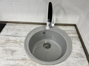 Апартаменты Stylish apt city center, Koghbatsi