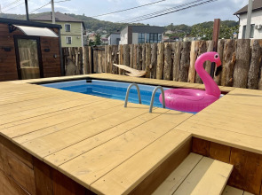 Бунгало Wood Garden