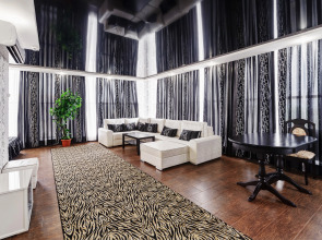 Отель Frantel Palace