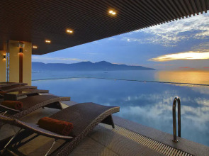 Отель Balcona Hotel Da Nang