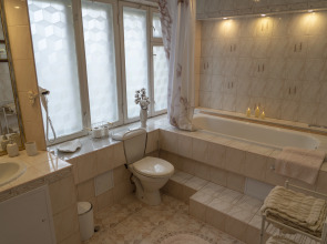 Квартира напротив Кремля