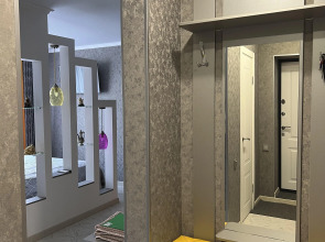 Апартаменты на Металлургов 13