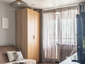 Квартира Sunrise у метро Satin home