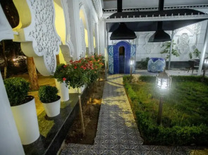 Отель The Shahar