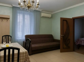 Апартаменты 2-х комнатные В Центре