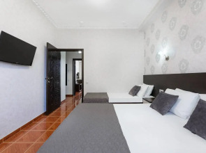 Отель Кронос