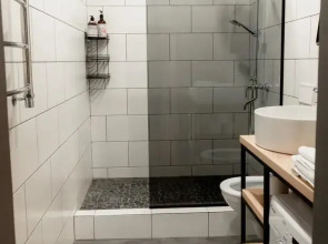 Апартаменты на Серафимовича 20