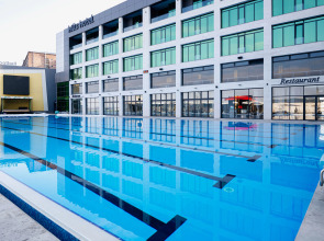 Отель Hills Resort Hotel