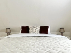 Частный Дом Барнхаус №5 с дровяной баней и горячим Чаном на 6 человек