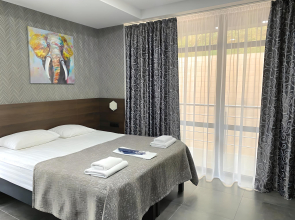 Апартаменты Holiday and Business 5