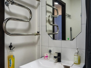 Апартаменты Nadym House (Надым Хаус) на улице Полярная 15