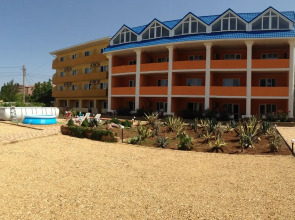 Отель Gala Paradise