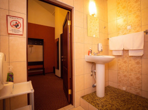 Отель Саврасовская