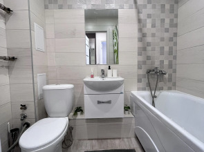 Апартаменты Privi House на Строителя Шишкина 3/1