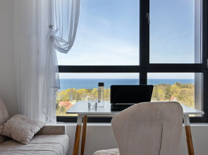 Апартаменты с видом на море на 10 этаже в комплексе Кристалл & Балтик-SPA