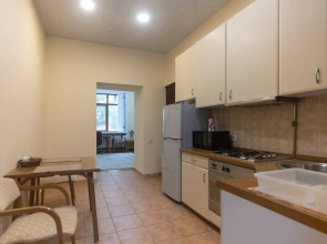 Апартаменты Односпальные с Гостиной Комнатой на Торговой (K1)