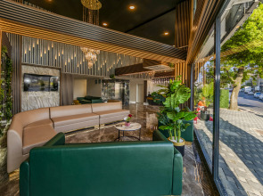 Бутик-отель Airport Waves