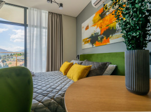 Апартаменты LS-Green с боковым видом на море