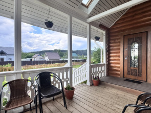 Частный дом Усадьба "Ладожские этюды" у подножия горы Хийденвуори