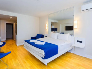 Апарт-отель Central Hotel Orbi City Batumi block ABC
