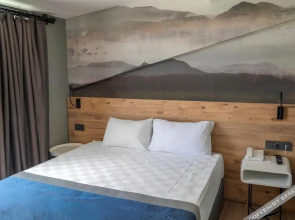 Hotel Pure Blanche Lara