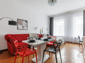 Апартаменты 3 спальни на Мойке