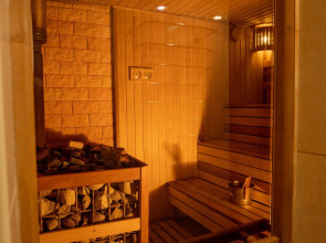 Частный Дом в Горах с Бассейном