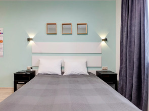 Апартаменты на Сергея Есенина 10