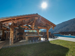 Шале Кедр 760, 5 спален, 12 гостей с бассейном и баней