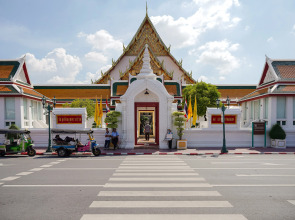 Отель Lub d Bangkok Chinatown