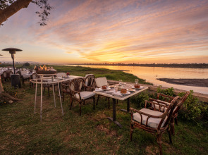 Курортный отель Jolie Ville Hotel & Spa Kings Island Luxor