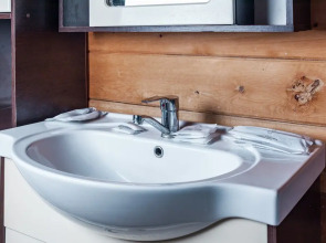 Imperiya Turizma Hotel