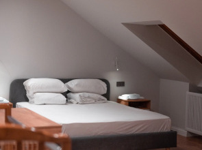 Бисерово Клуб