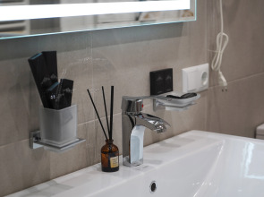 Отель Igit Plaza