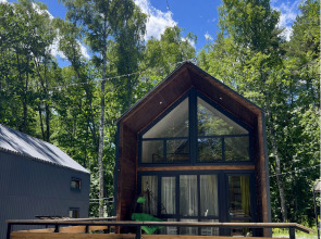 Шале Aishah House