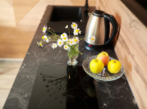 Квартира Garnet Apartments Уют