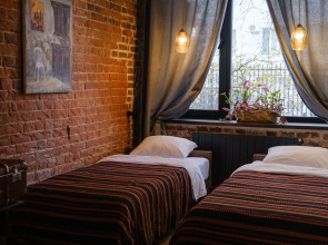 Апартаменты LOFT Холл у Кремля с четырьмя комнатами