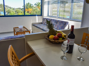 Govino Bay Апарт-Отель