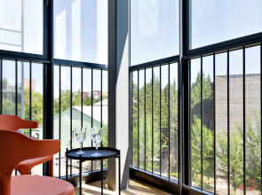 Квартира Улучшенная 2к с Тремя Кроватями