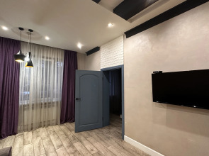 Квартира Двухкомнатная по Улице Толстого