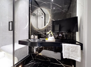 Апартаменты Видовая студия с хаммамом у реки